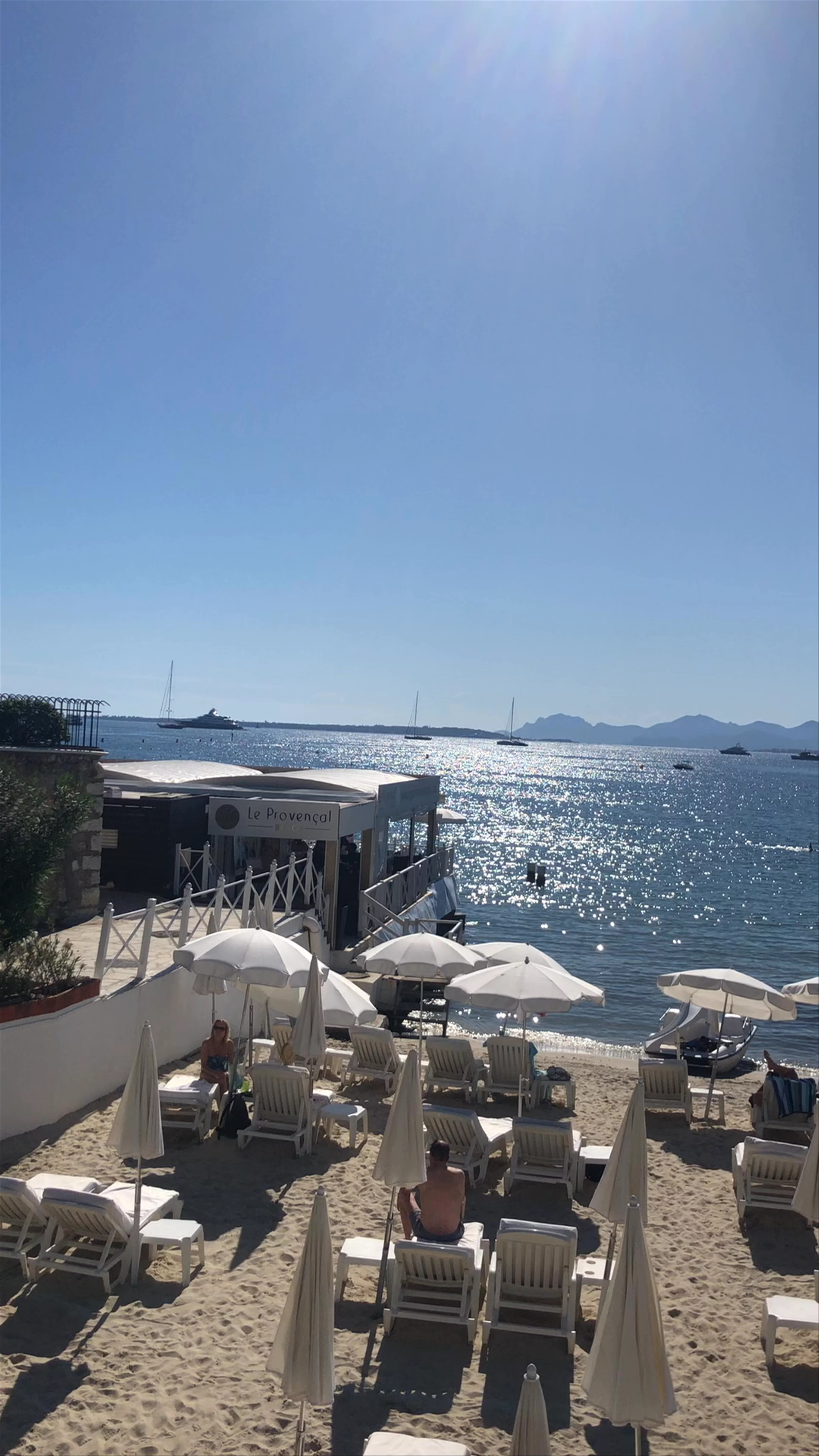 Juan-les-Pins, Avenue l'Estérel