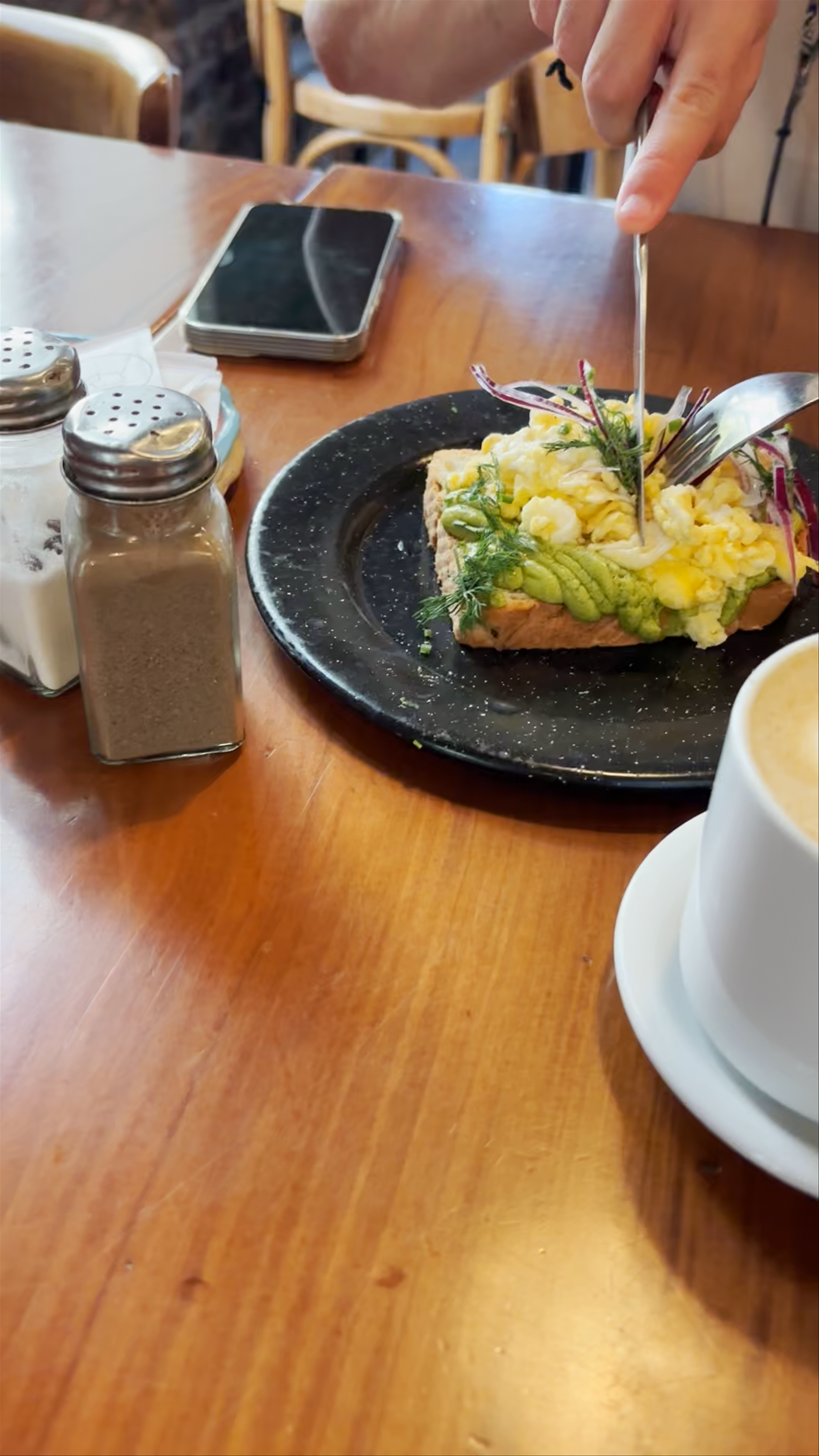 Cozy Café Moments at MERCI! Malabia, Buenos Aires