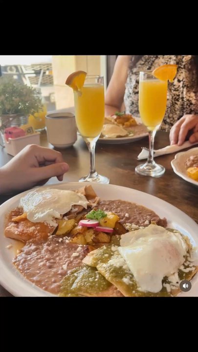 Casa de Azul - Casa de Azul is an authentic Mexican restaurant . - Breakfast & Brunch Near Me - Laredo, Texas