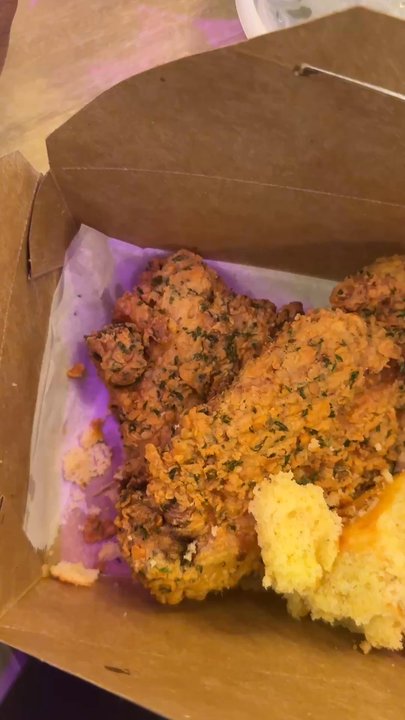 Discourse Eatery - Fried Smoked Chicken, Cornbread, Gouda Mac & Smoked Beef Collards - Southern Near Me - Atlanta, Georgia