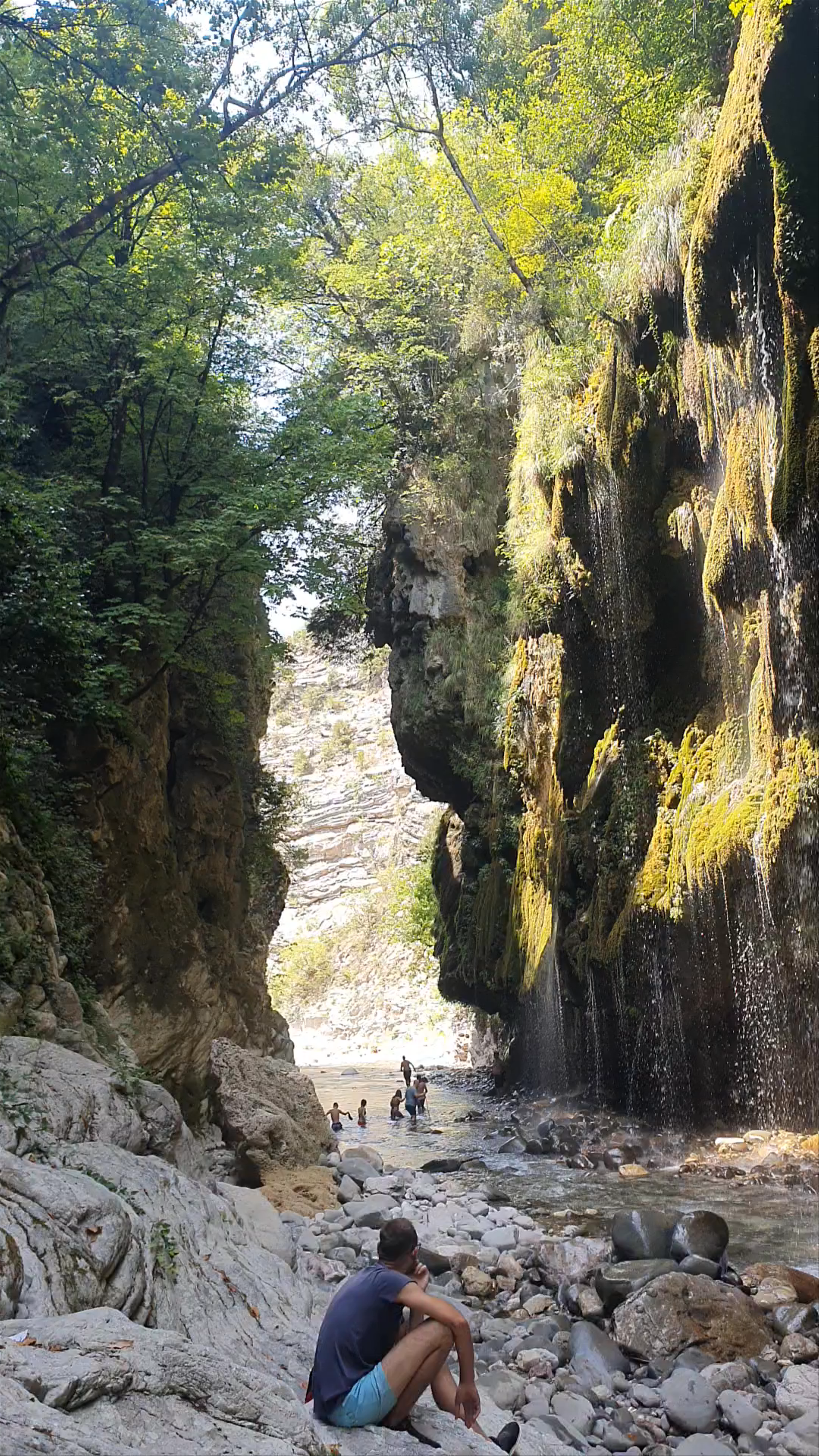 Μικρό Πάντα Βρέχει
