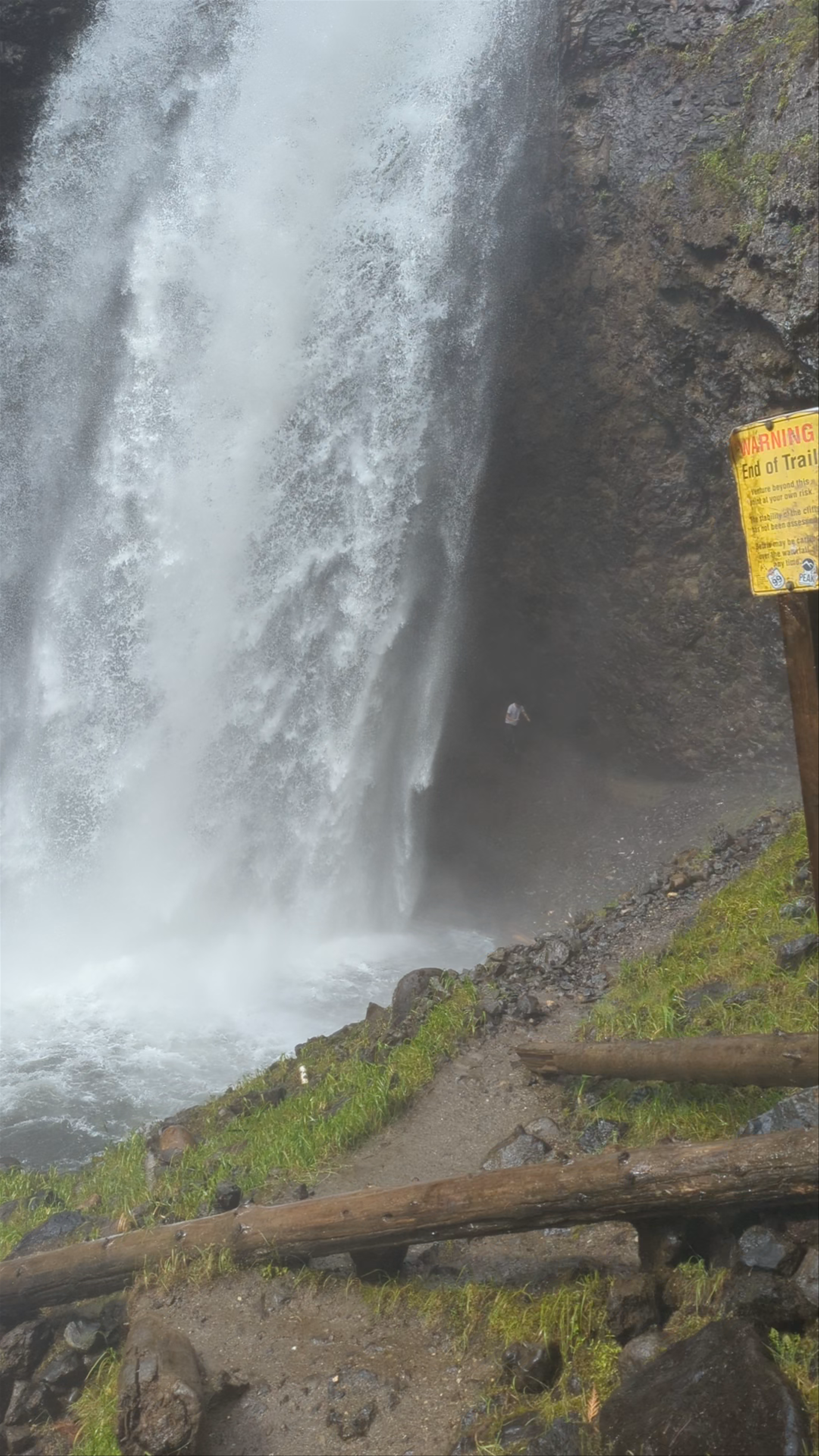 Moul Falls