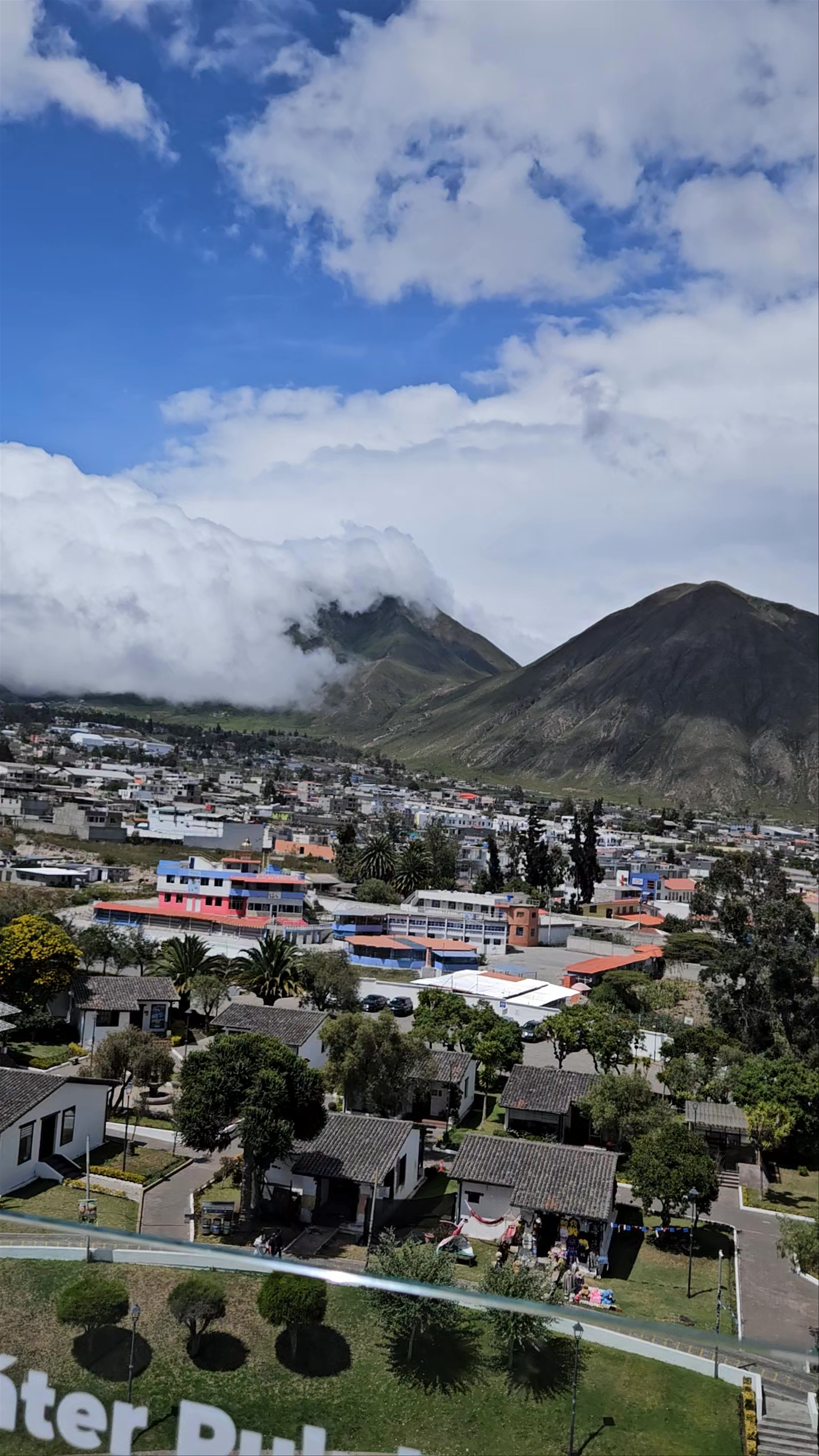Monumento Pichincha es Turismo