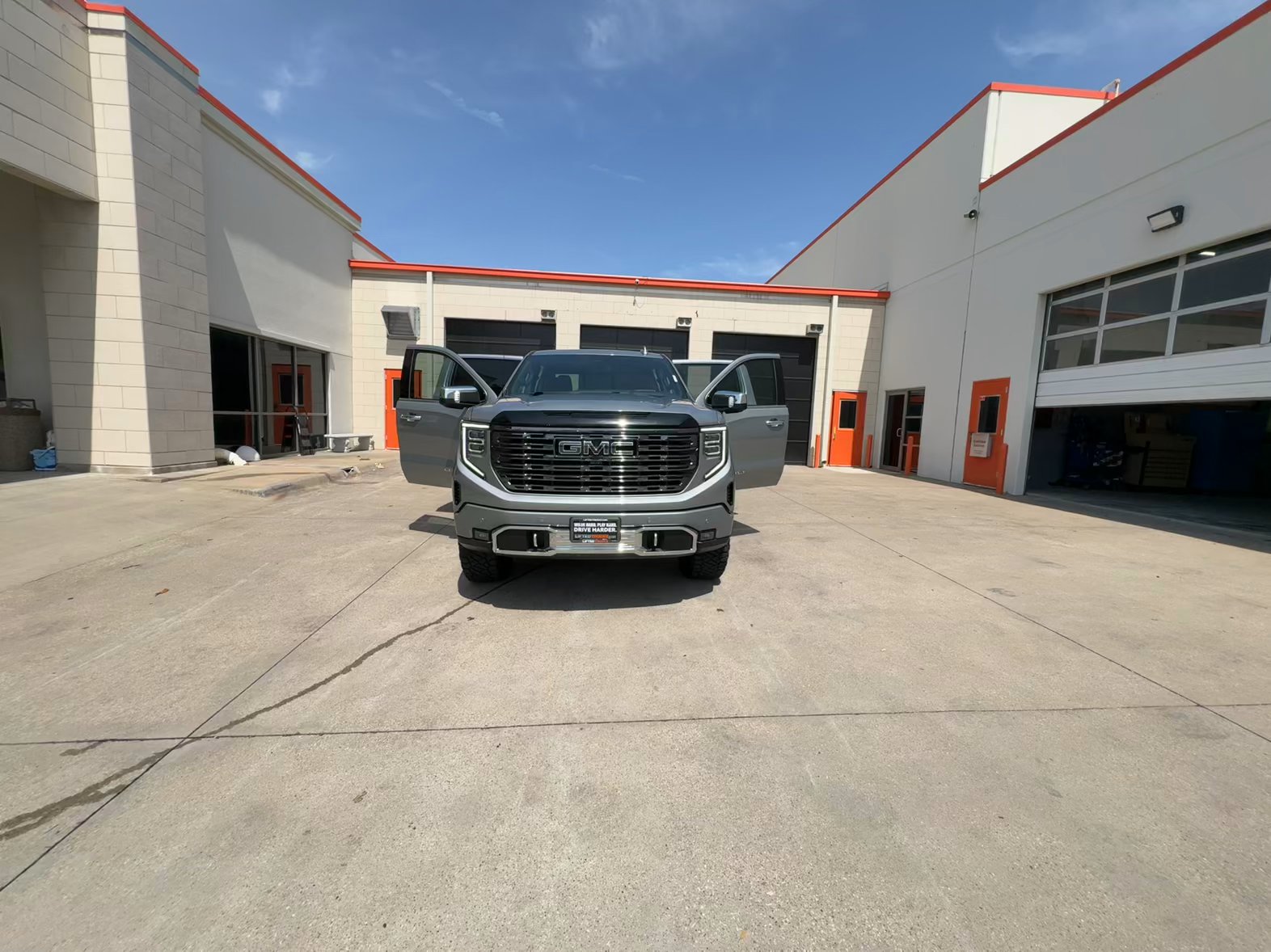 Lifted Trucks - #TX10788 - 2025 GMC Sierra 1500 Denali Ultimate Crew Cab
