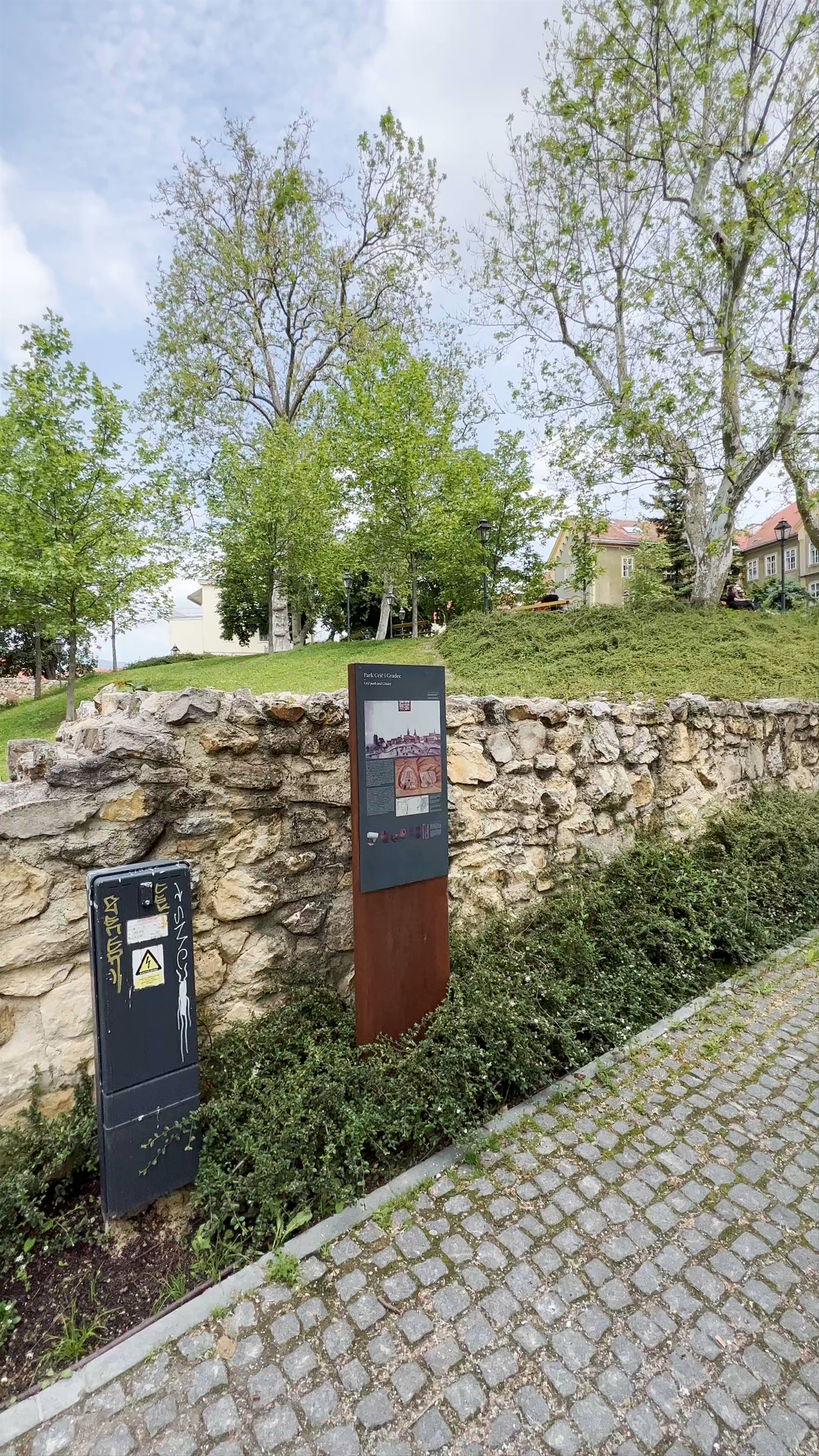 Park Grič: Historic Serenity in Zagreb's Green Heart