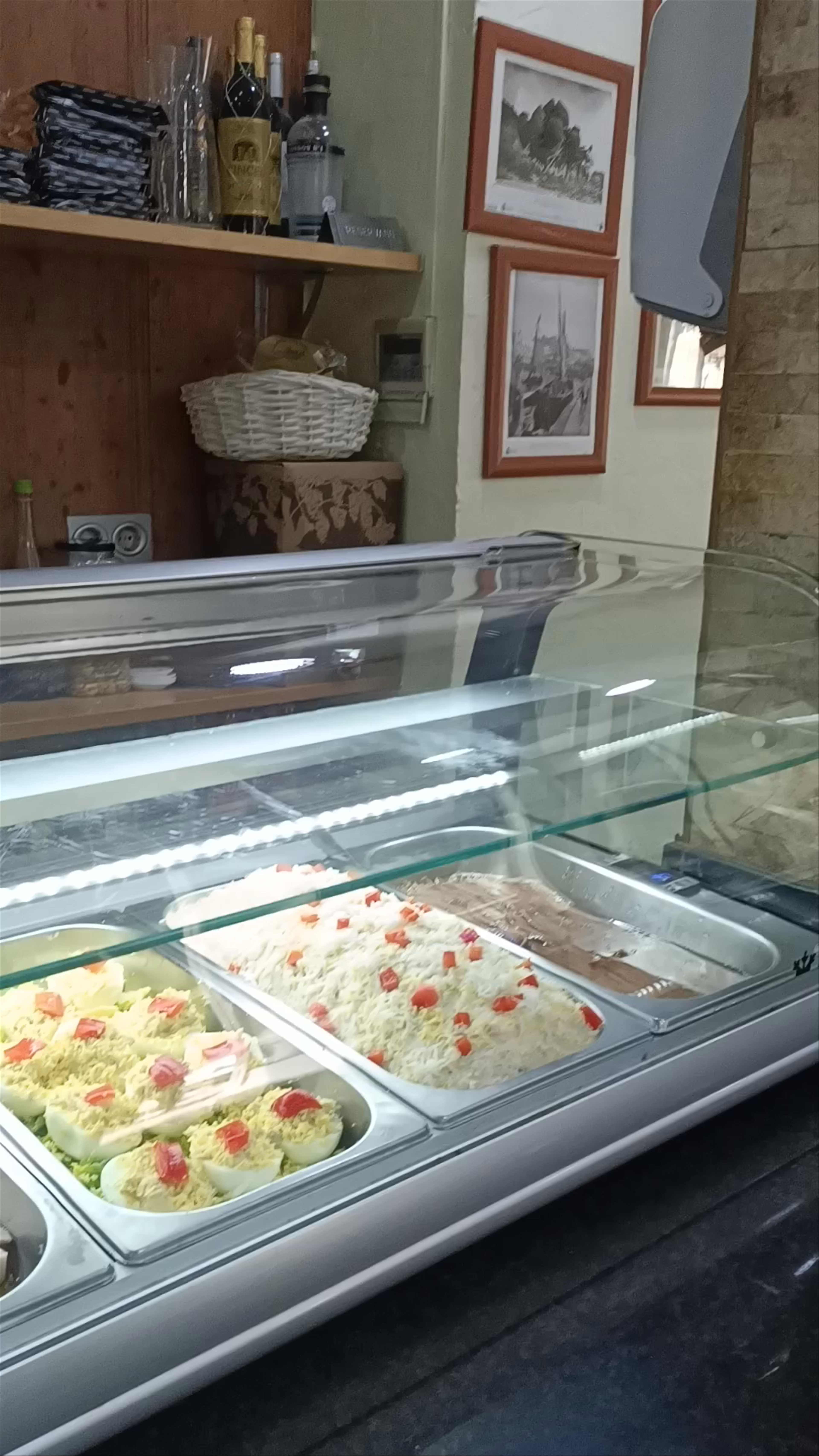 El Tito Bar