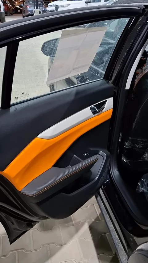 دونج فينج SHIN E1 2025