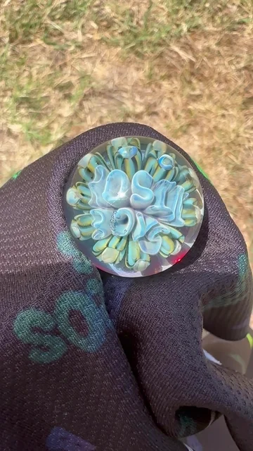 Preview pic of Puff glass marble