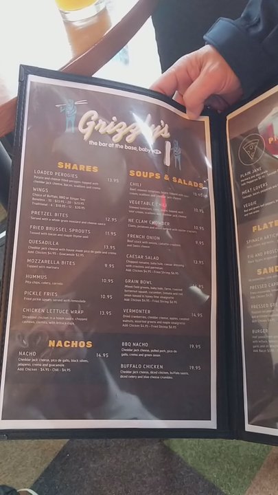 Grizzly's - Beer Bar Near Me - Stratton, Vermont