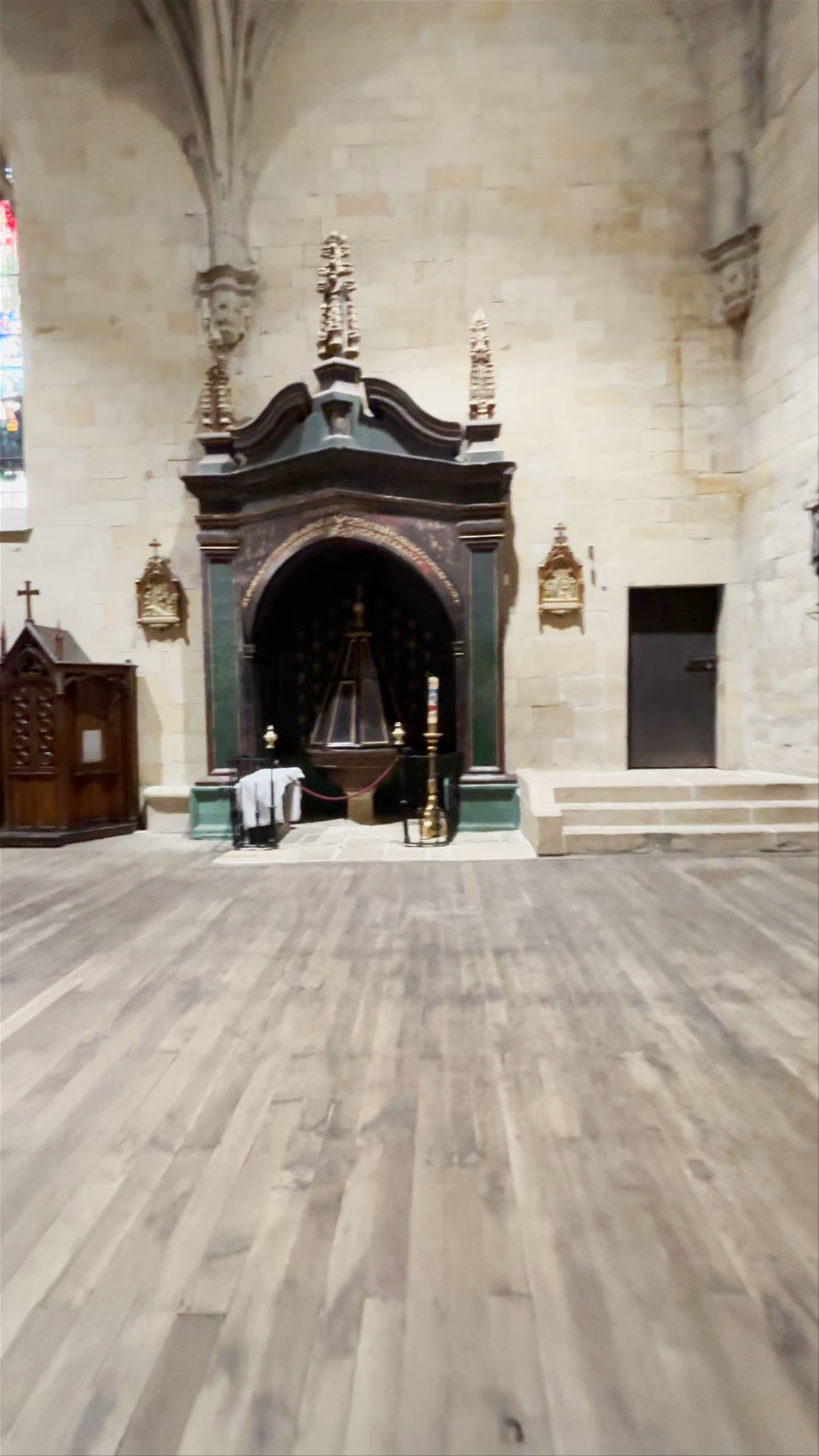 Iglesia Parroquial de Nuestra Señora de la Asunción y del Manzano