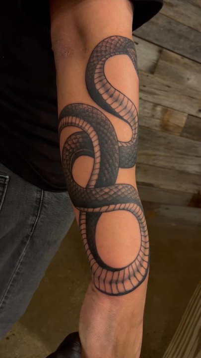 Old Key Tattoo - Tattoo Near Me - Elsmere, Kentucky