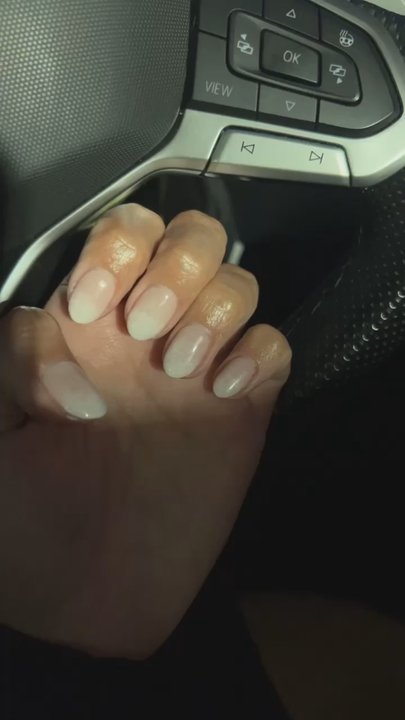 AVA Nail Bar - Ombré dip?? Clearly not!!! - Nail Salons Near Me - Schaumburg, Illinois