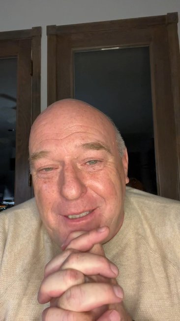 Meet Breaking Bad Actor Dean Norris