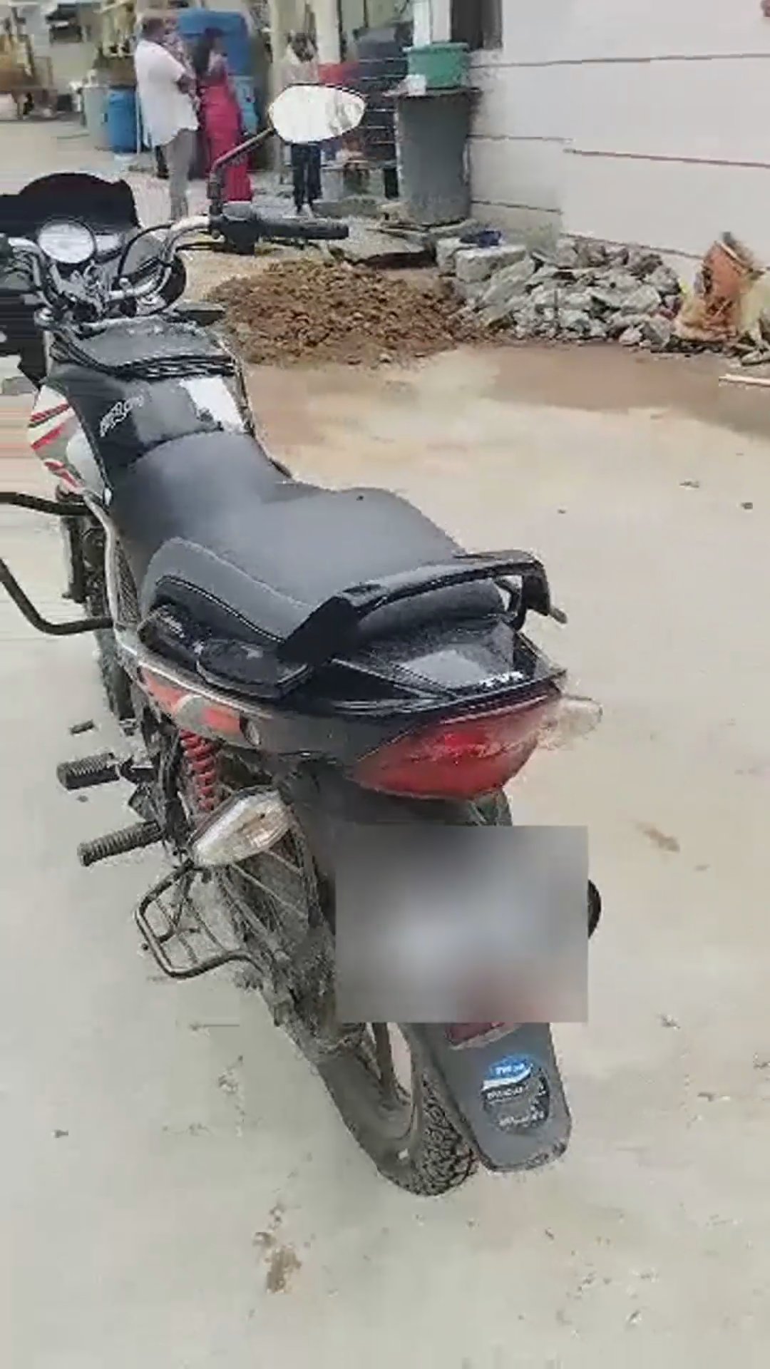 Walk-around video thumbnail