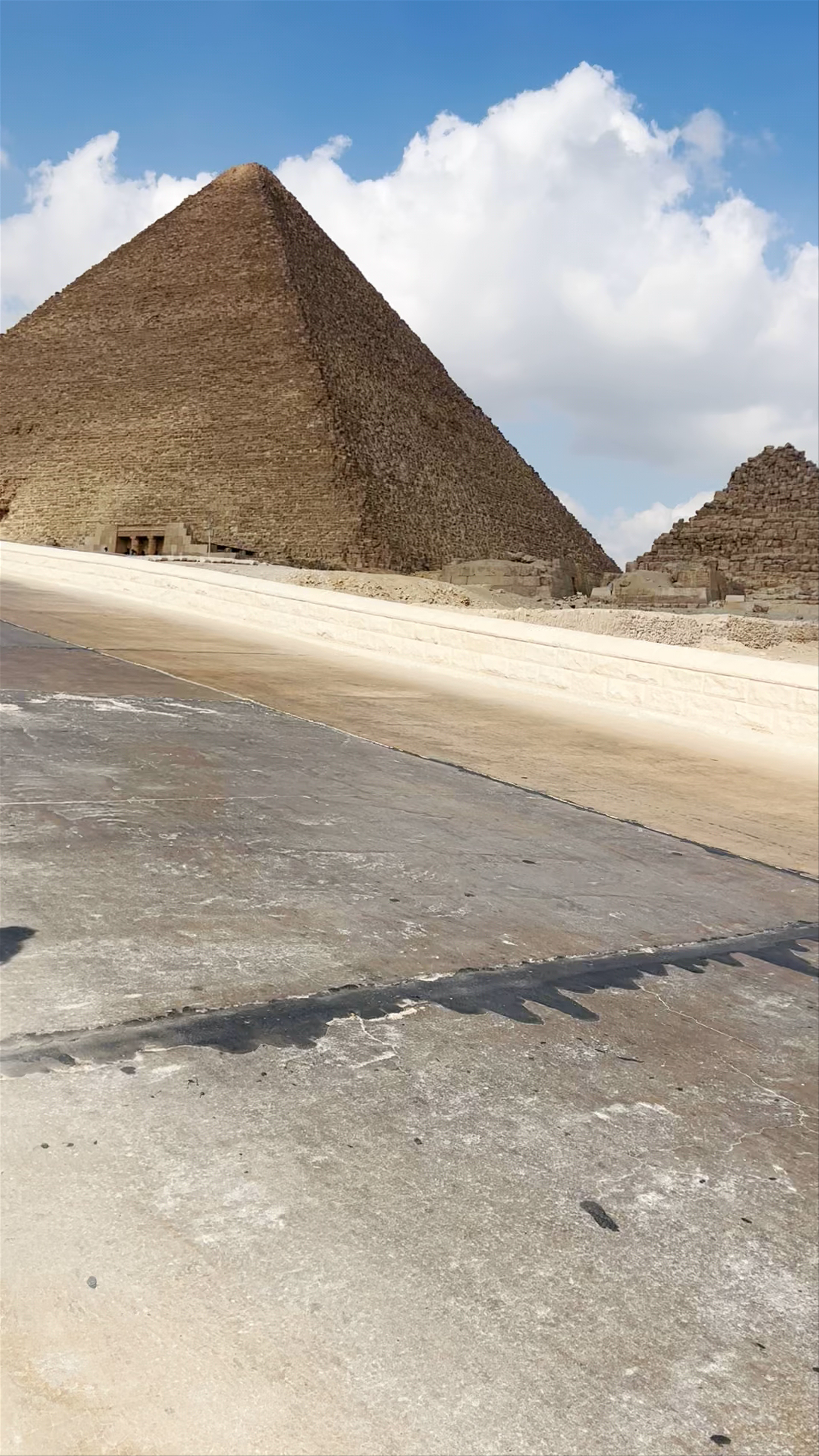 Pyramid of Khufu