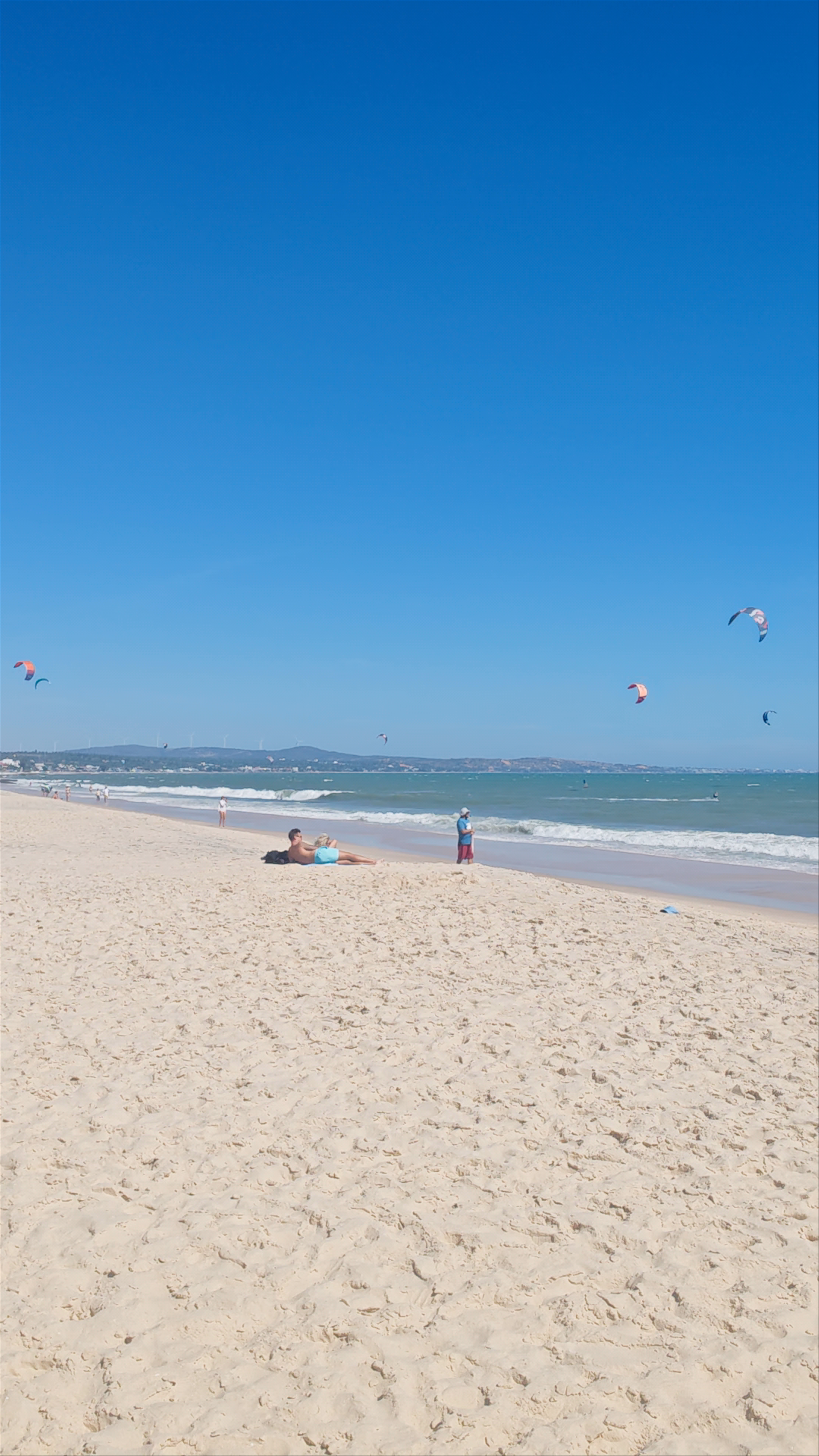 Bãi Biển Hàm Tiến