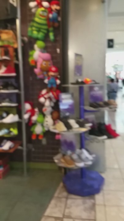 Journeys - Shoe Stores Near Me - Seattle, Washington