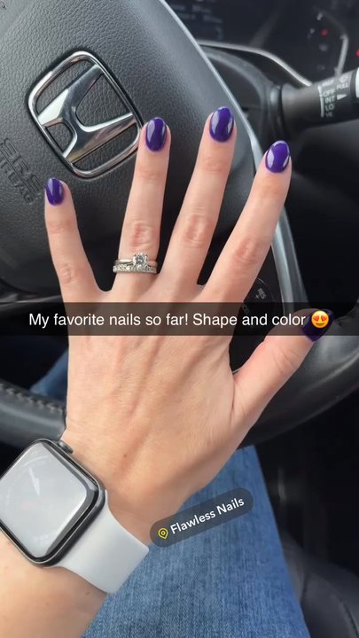 Flawless Nails - Fresh nails. Shorter, skinny almond shaped with a little rounding. - Nail Salons Near Me - Ankeny, Iowa