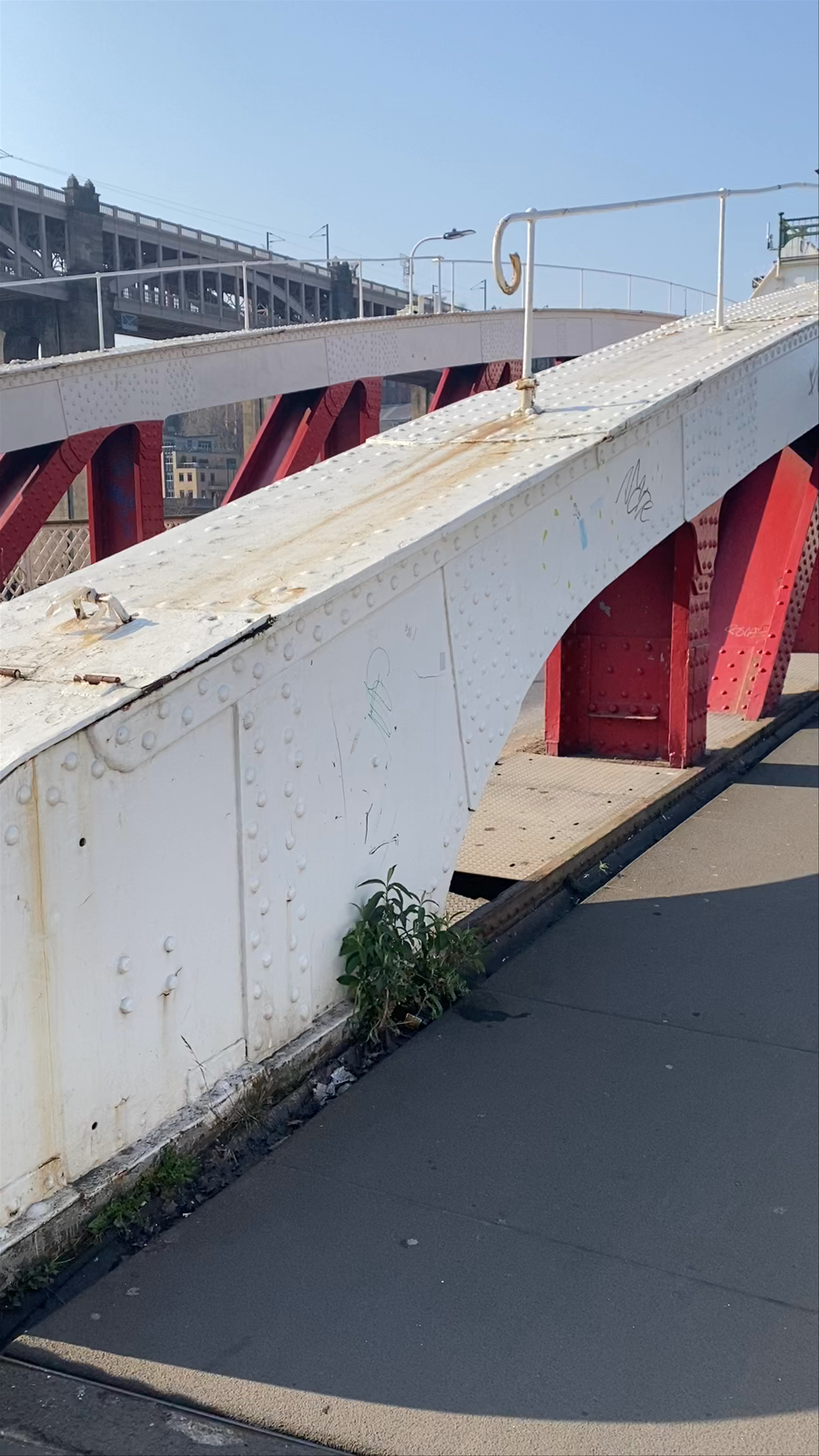 Strolling the Swing Bridge in Newcastle upon Tyne - Urban Riverside Walk
