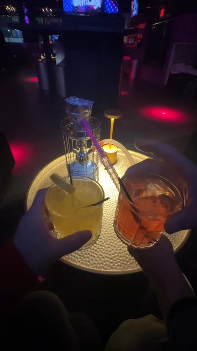 Rabbit Hole Lounge - Pineapple marg and and old fashioned - Lounges Near Me - New York, New York