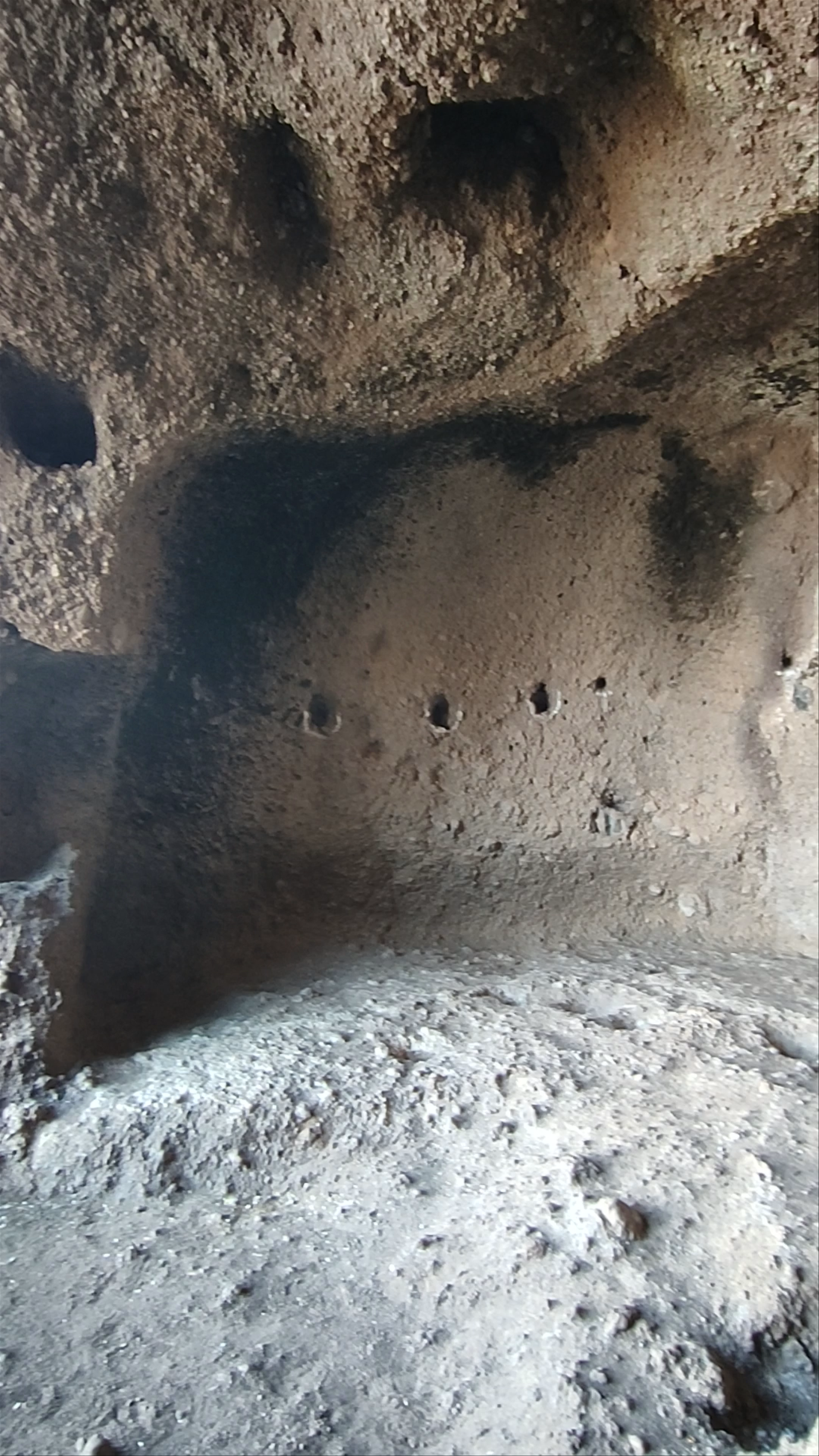 Cueva de los Pilares