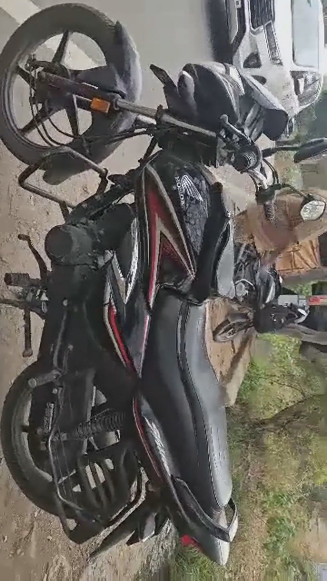 Walk-around video thumbnail