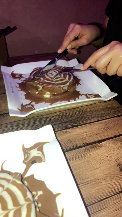 Showcolat - Desserts Near Me - Paris, 75
