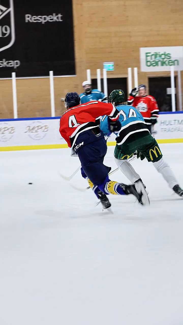 One-on-one at the Future Stars Showcase in Knivsta (Sweden)