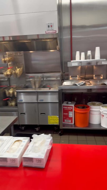 Five Guys - Food prep - Hot Dogs Near Me - Bethesda, Maryland