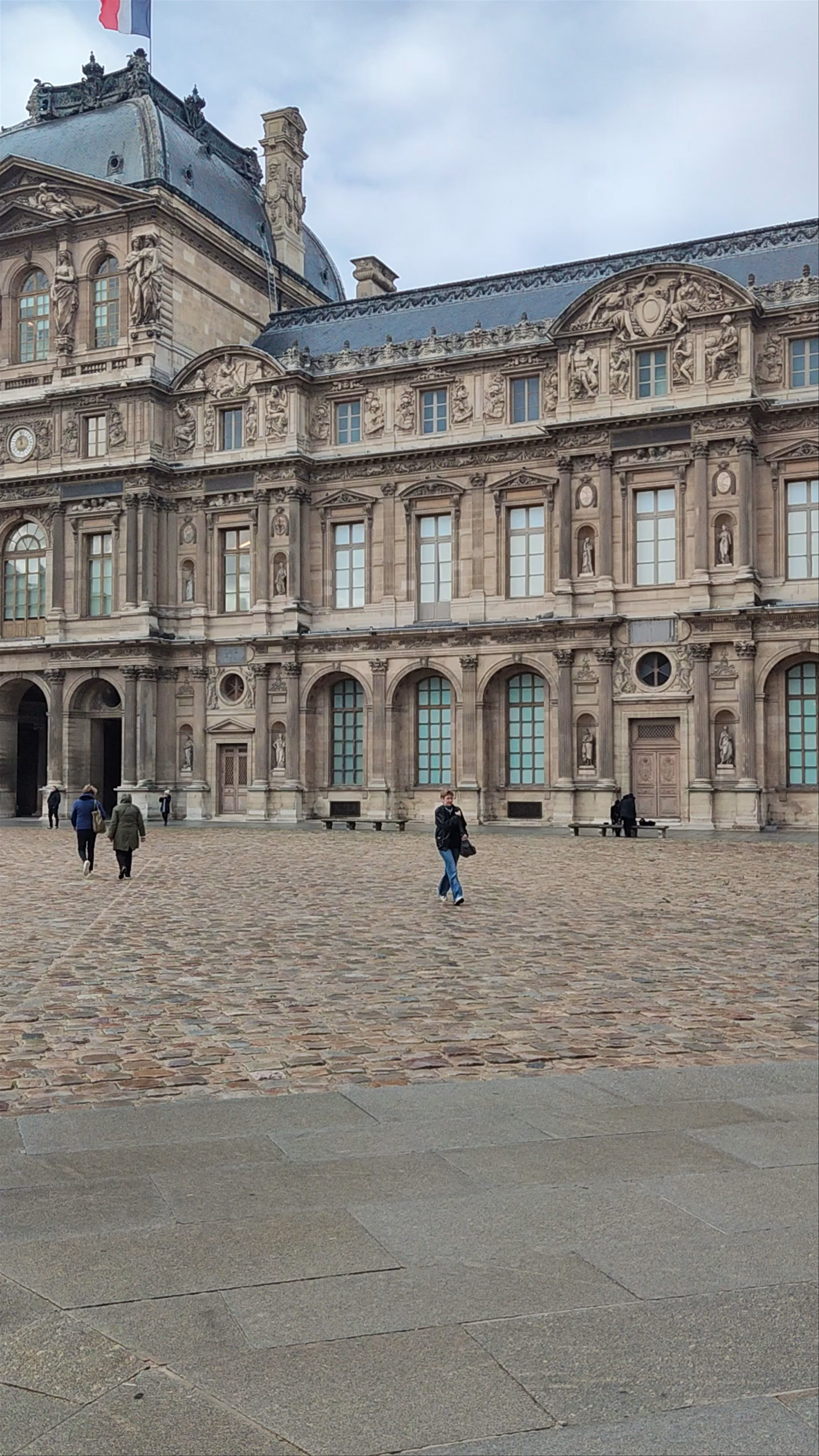 Louvre Pyramid