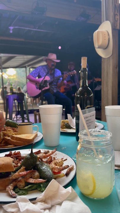 Hotel Turkey - Kenny Maines. And delicious food! - Hotels Near Me - Turkey, Texas