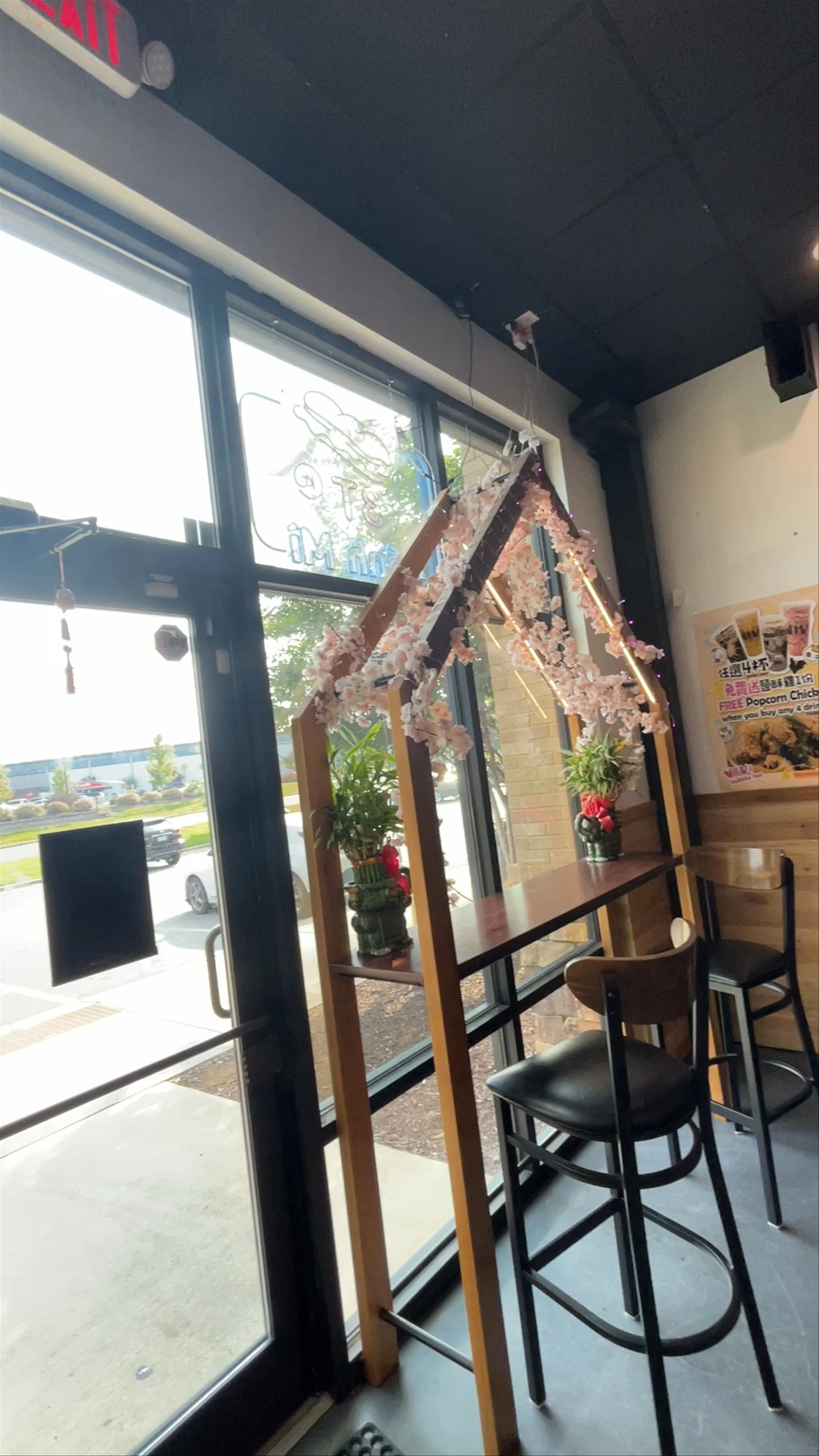 Vivi Bubble Tea & Cafe (Banh mi 3T)