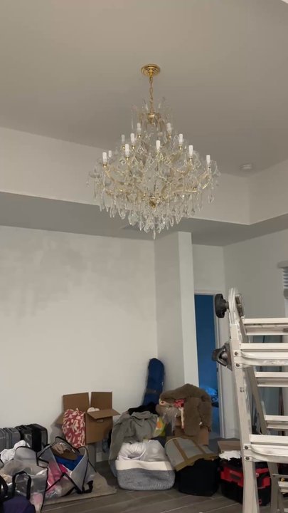 Robers Solutions - Electricians Near Me