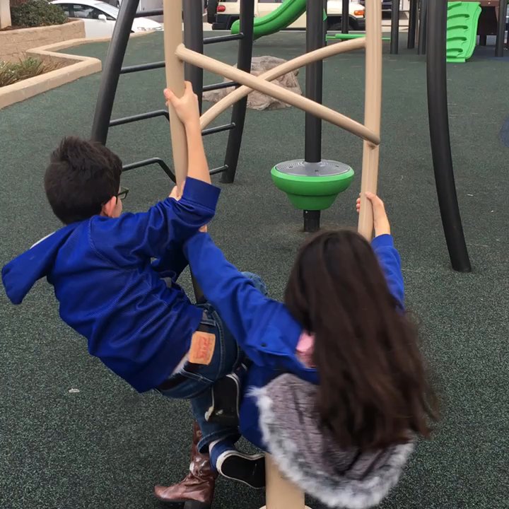 Hilltop Park & Pool - Parks Near Me - El Segundo, California