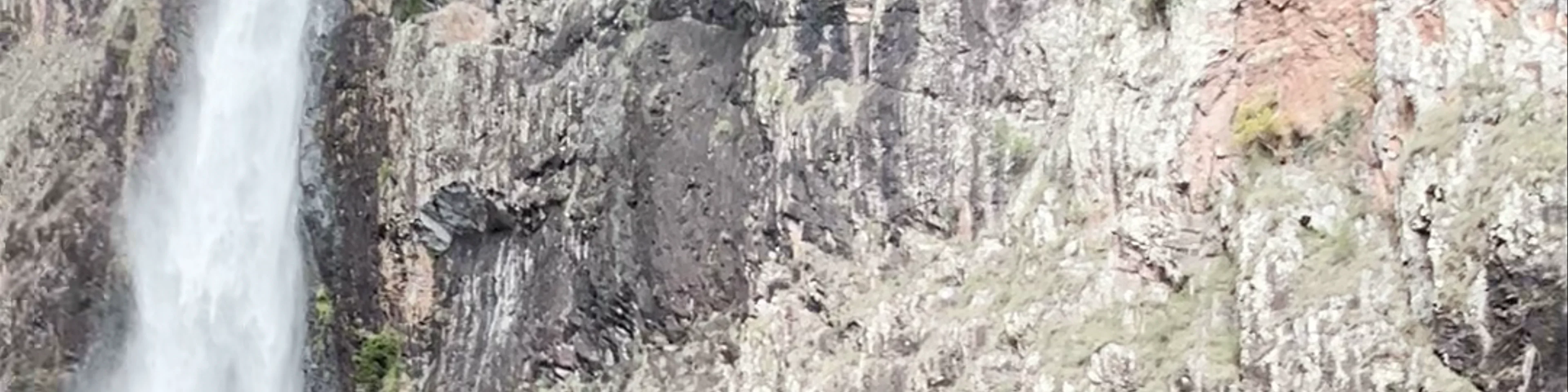 Wallaman Falls