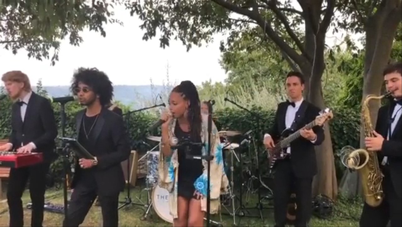 Cosmic - Valerie - video