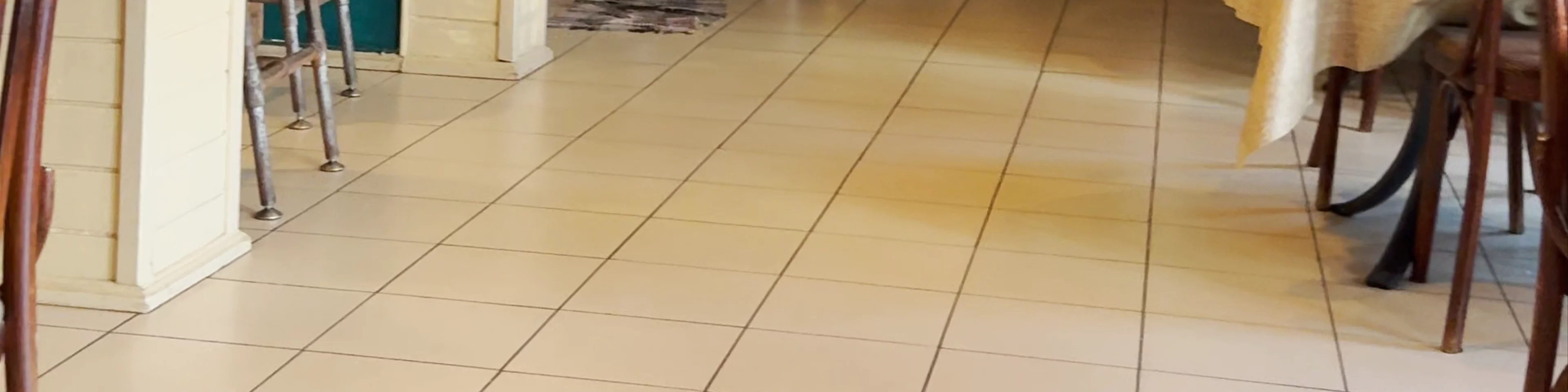 SOMERSĒTA Kafejnīca