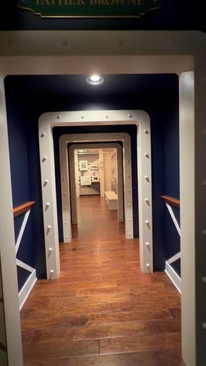 Titanic Museum Attraction - Museums Near Me - Pigeon Forge, Tennessee
