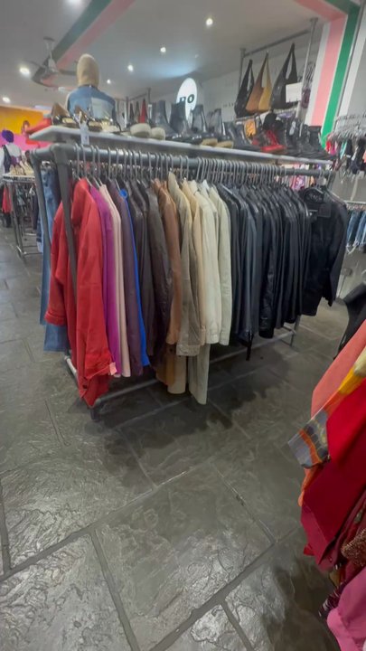 Rokit Secondhand Shops - Used, Vintage & Consignment Near Me - London, XGL