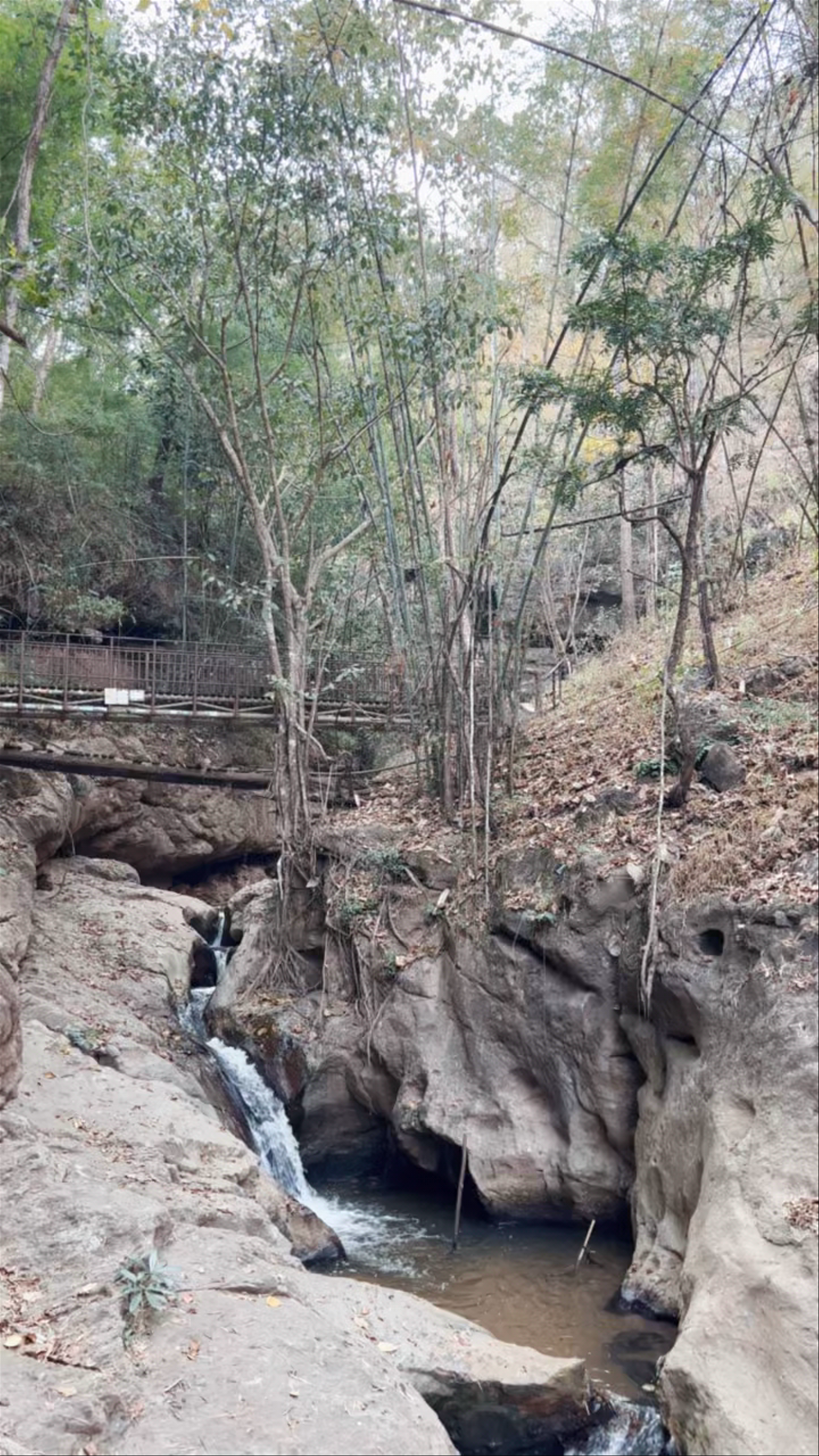 Pam Bok Waterfall: Hidden Natural Oasis in Mae Hong Son, Thailand