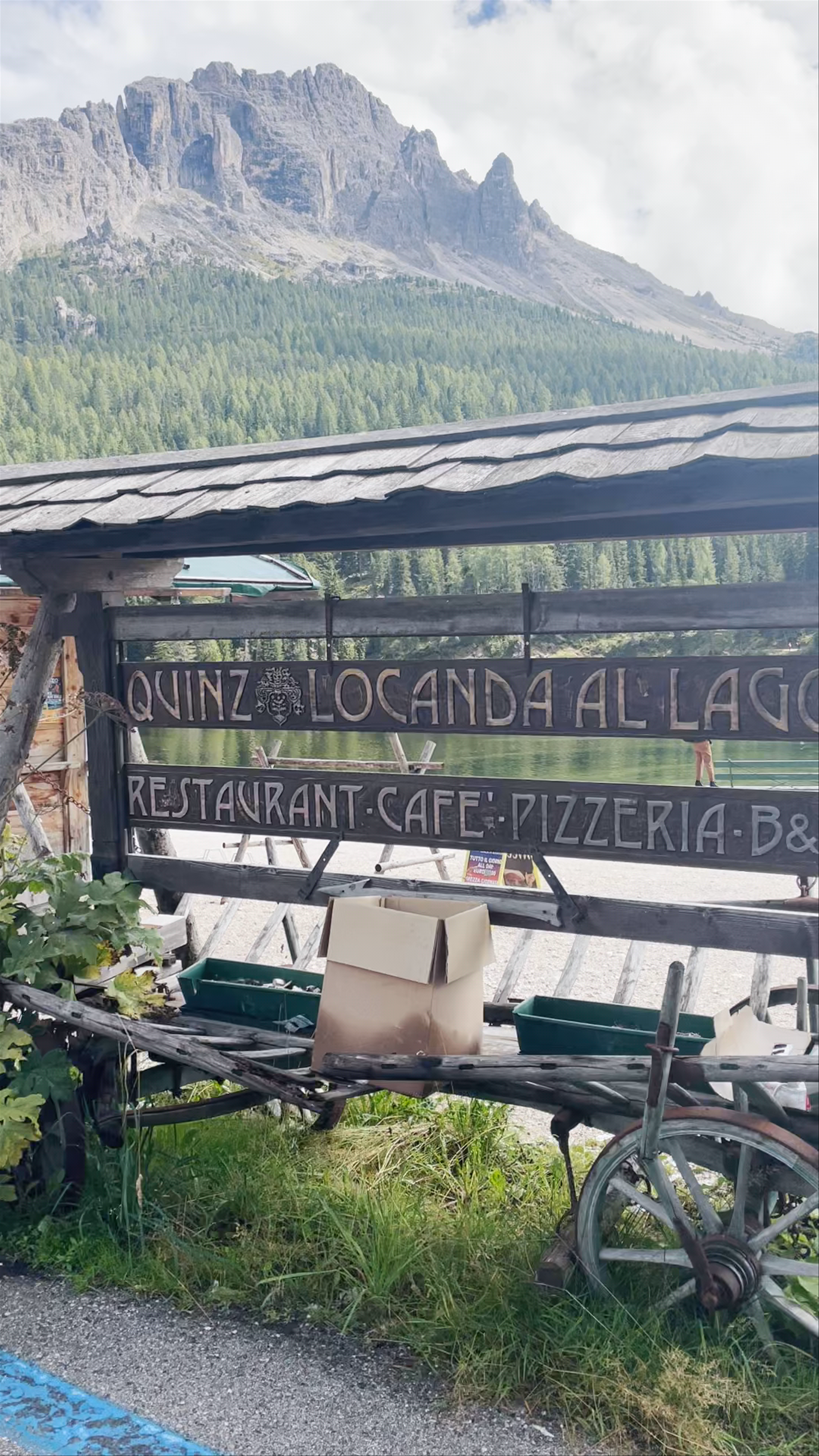 Quinz - Locanda Al Lago: Tranquil Lakeside Escape in Misurina, Italy