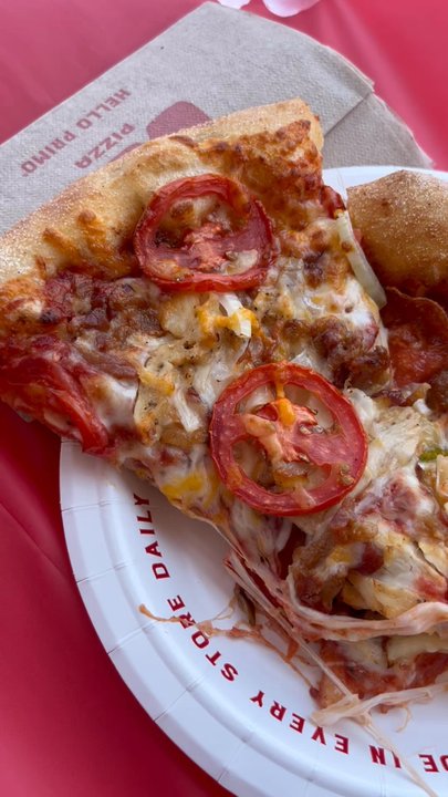 Marco's Pizza - Chicken fresco & Deluxe - Pizza Near Me - Gilbert, Arizona