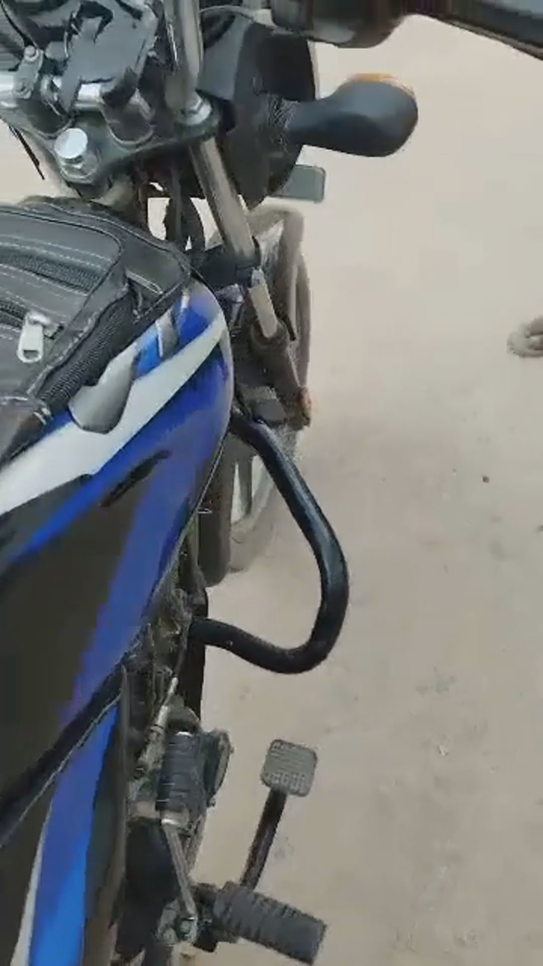 Walk-around video thumbnail