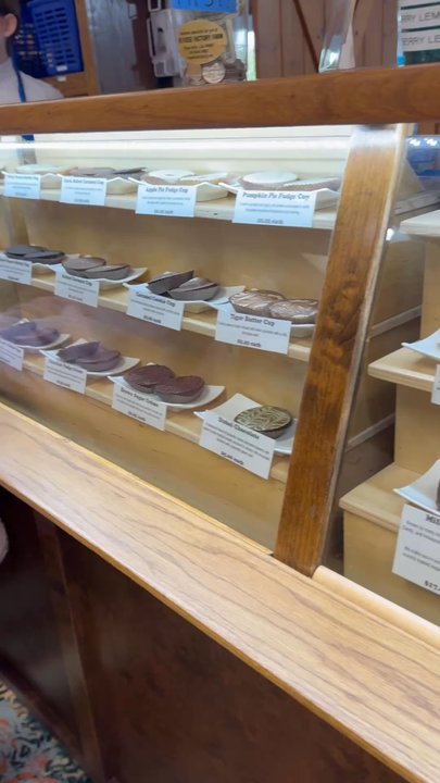 High Hill Ranch - Fudge  shop - Donuts Near Me - Placerville, California