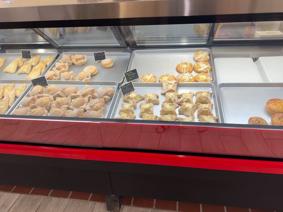 Panecito y Cafe - pastries - Bakeries Near Me - Bakersfield, California