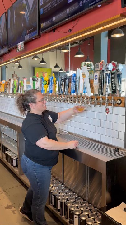 101 Crafthouse - Pouring craft beer - Pizza Near Me - Richmond, Virginia