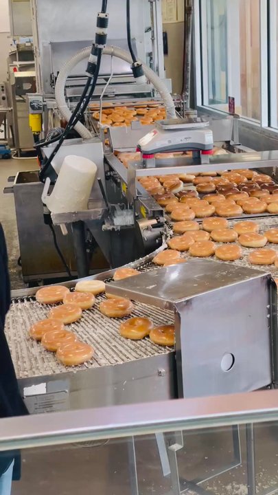 Krispy Kreme - Donuts Near Me - Winter Park, Florida