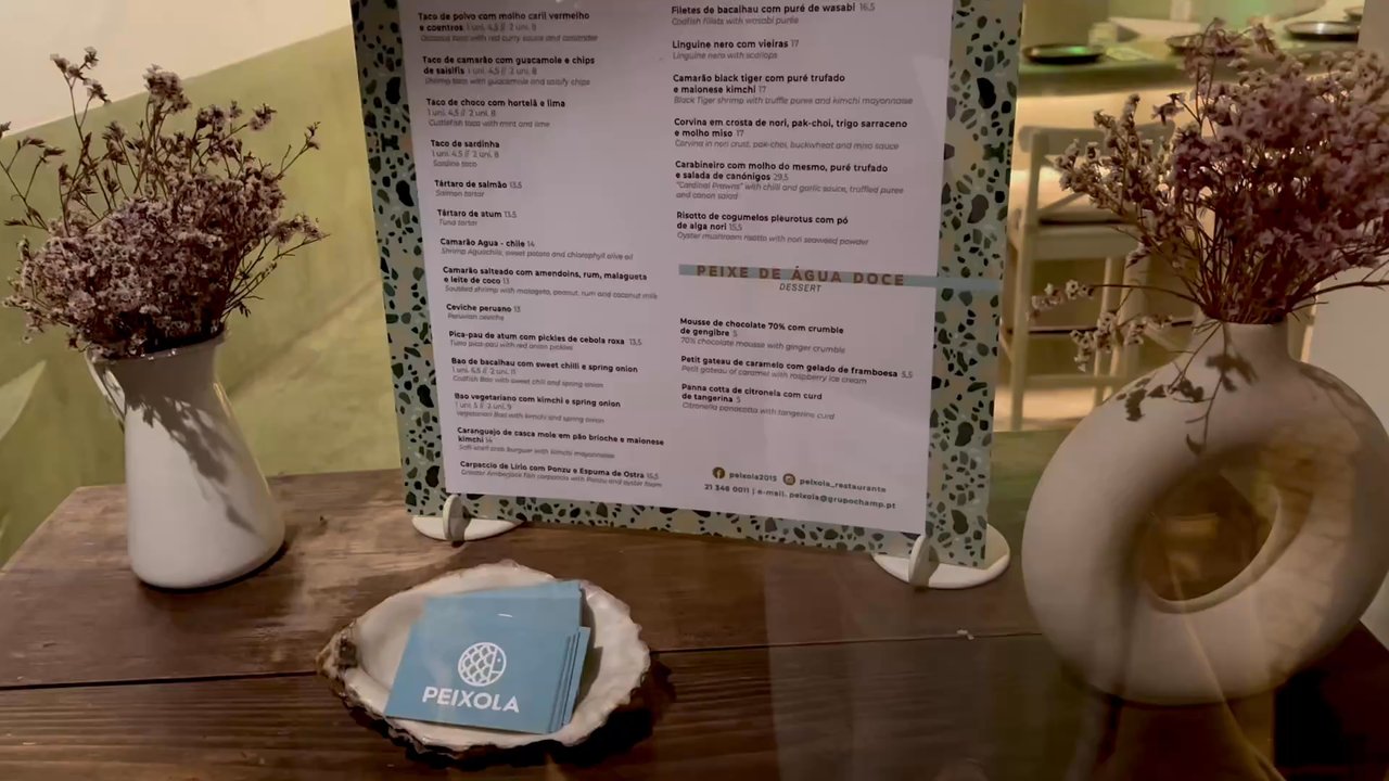 Peixola - Interior - Seafood Near Me - Lisbon, 11
