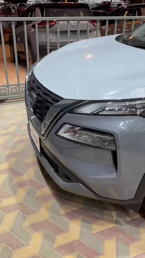 نيسان اكس تريل SV Plus 2025