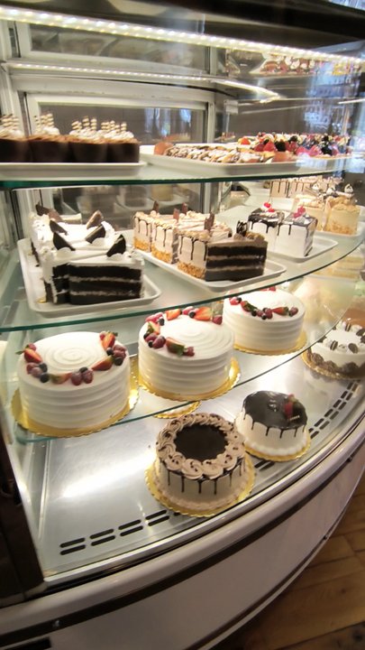 Dulce de Leche Bakery - Cakes! - Bakeries Near Me - Jersey City, New Jersey